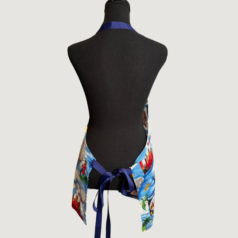 Coastal Vintage Handmade Tampa Bay Florida Apron Collage Print Blue Ribbon Ties